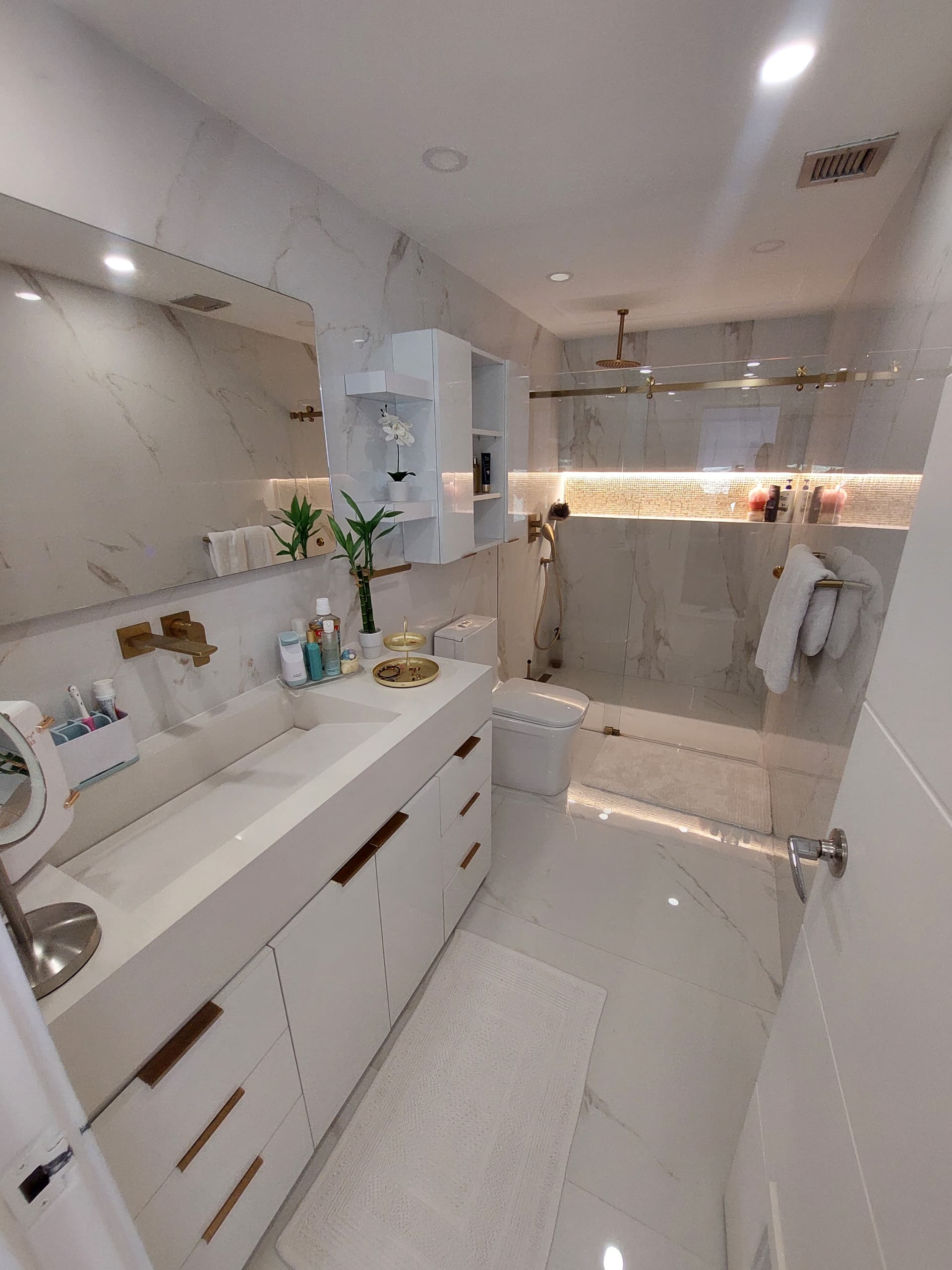 SPECTACULAR PENTHOUSE IN ALAMEDA SUITES